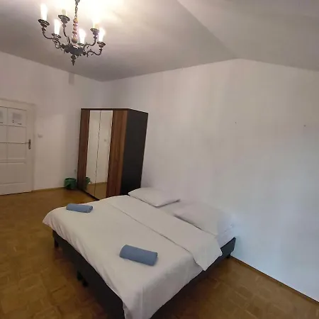 Fantastic-inn - B7 D403